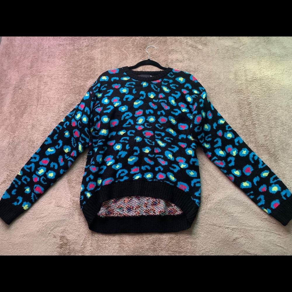 Cute Colorful cheetah print crop top✨✨✨